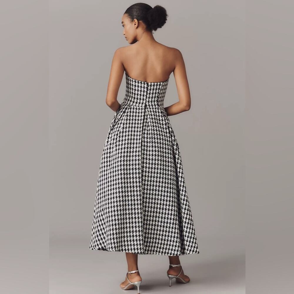 Mac Duggal Strapless 3D Flower Bouclé A-Line Midi Dress - Picture 2 of 8